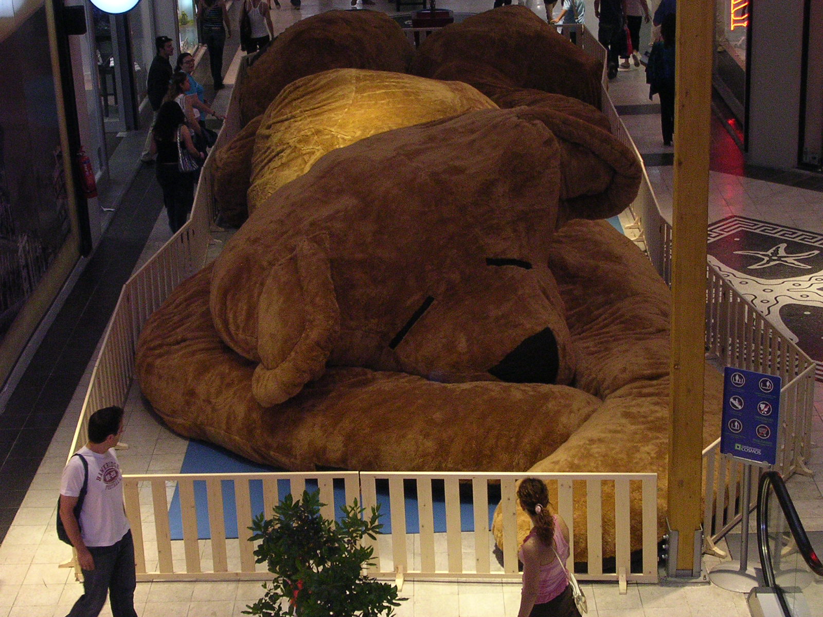il pupazzo piu grande del mondo